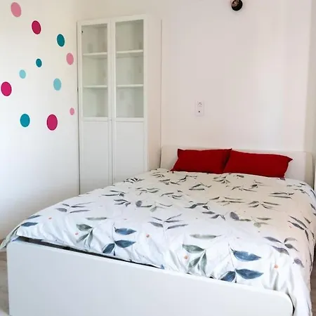 巴黎大房子 15 Min Paris Villa
